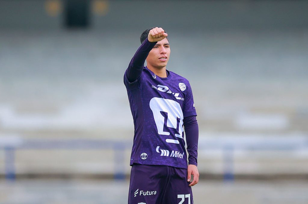 Piero Quispe ya tiene un rol protagónico en los Pumas de Lema