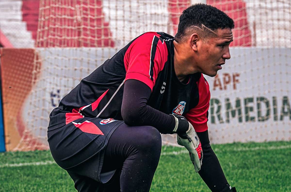 Quién es Juan Chena, el portero que se perfila para Cruz Azul