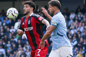 Raúl Jiménez, un especialista en jugadas de fantasía