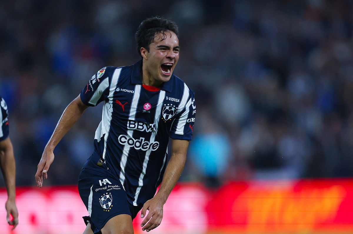 Iker Fimbres brilla como la nueva joya de Rayados en su victoria sobre Tigres