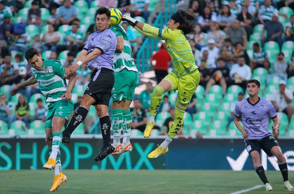 Santos Laguna vs Mazatlán juegan por la Jornada 14 del torneo Apertura 2024 dentro de la Liga MX