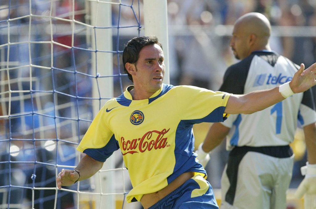 ¿Quién ha sido campeón cuando Cruz Azul y América se han enfrentado en semifinales?