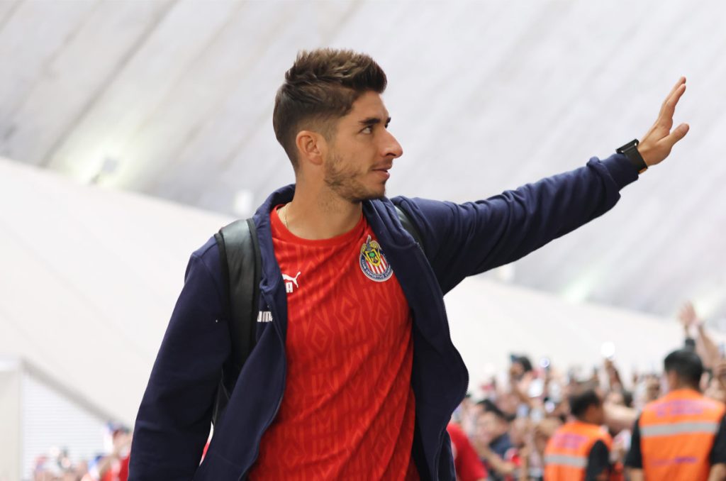 Chivas y Conejito Brizuela definen su futuro
