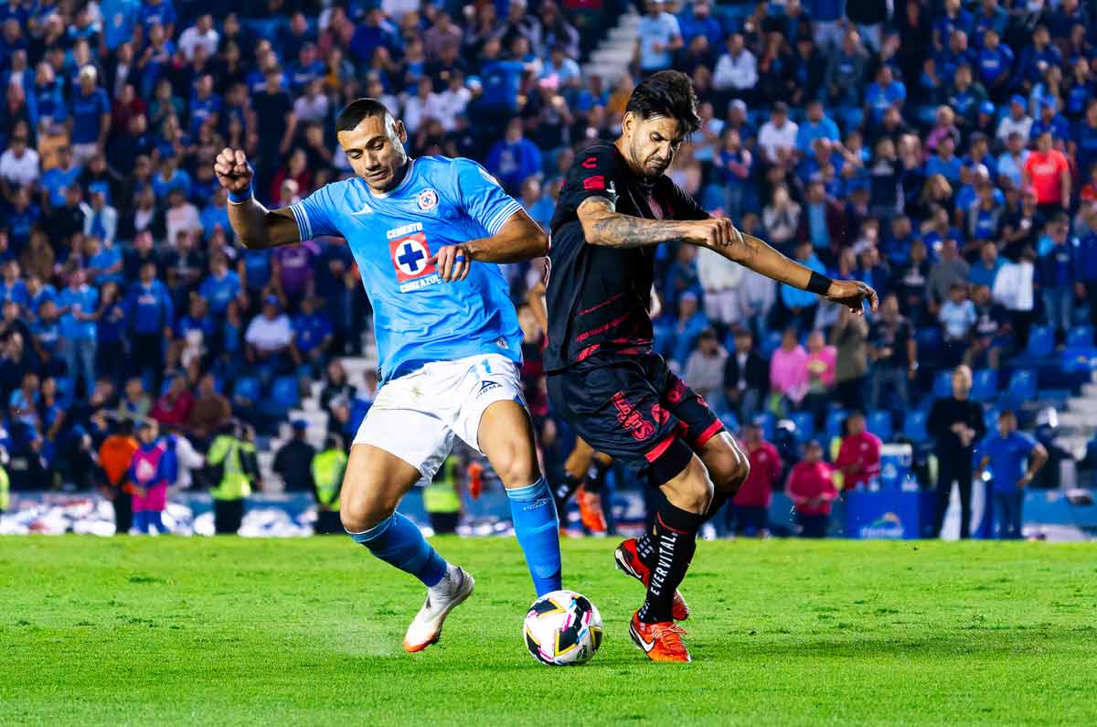 Los goles de Ignacio Rivero y un doblete de Giorgos Giakoumakis le dieron forma a esta goleada