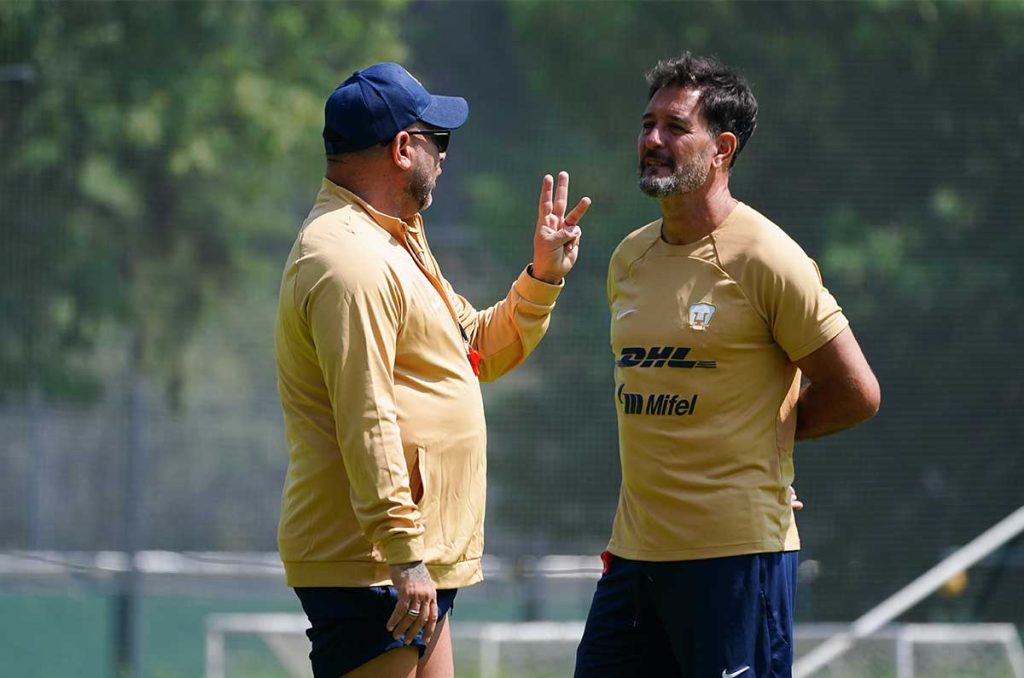 Gustavo Lema, cerca de superar la marca del Turco Mohamed en Pumas