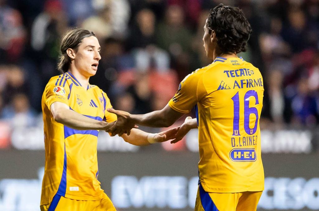 Marcelo Flores y Diego Lainez, dos jugadores que interesan en las Chivas de Guadalajara