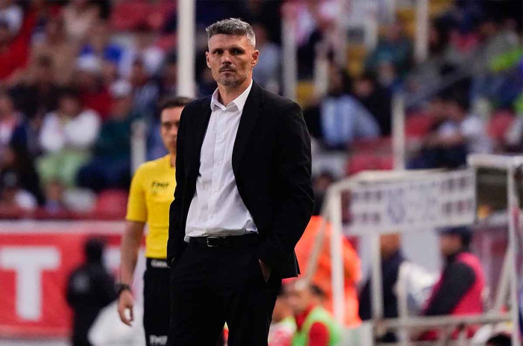 Santos Laguna oficializa a su nuevo director técnico 0