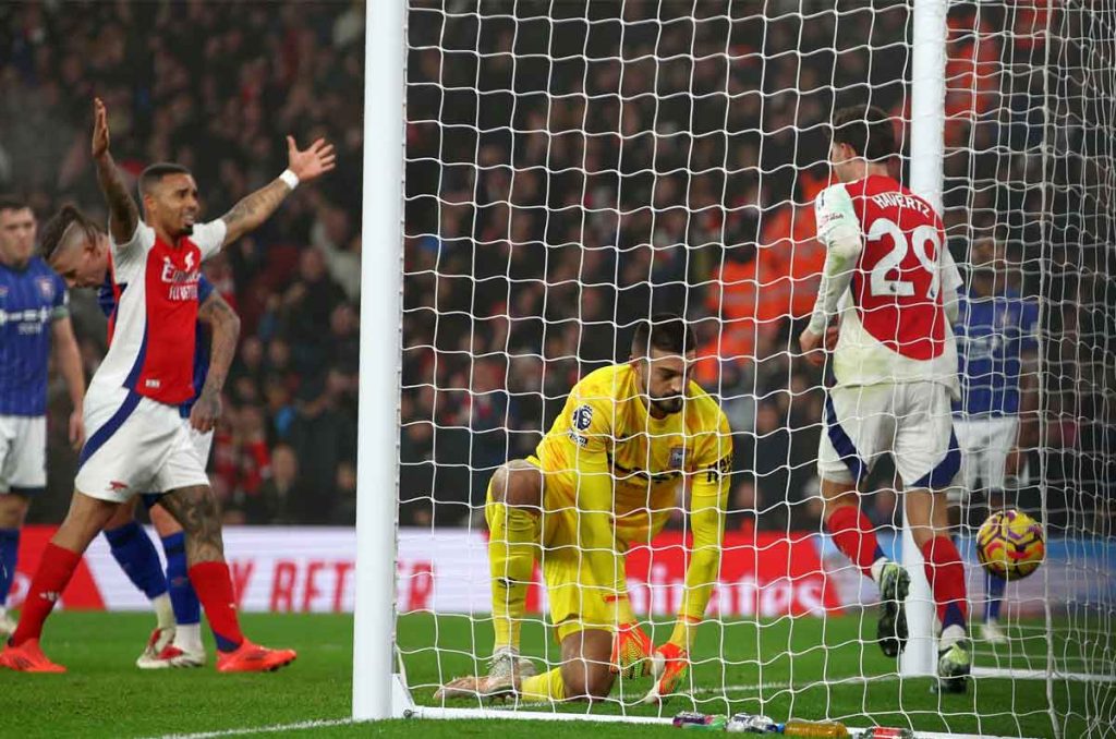 Arsenal quiere comenzar el 2025 con un triunfo cuando se enfrente al Brentford en la Premier League