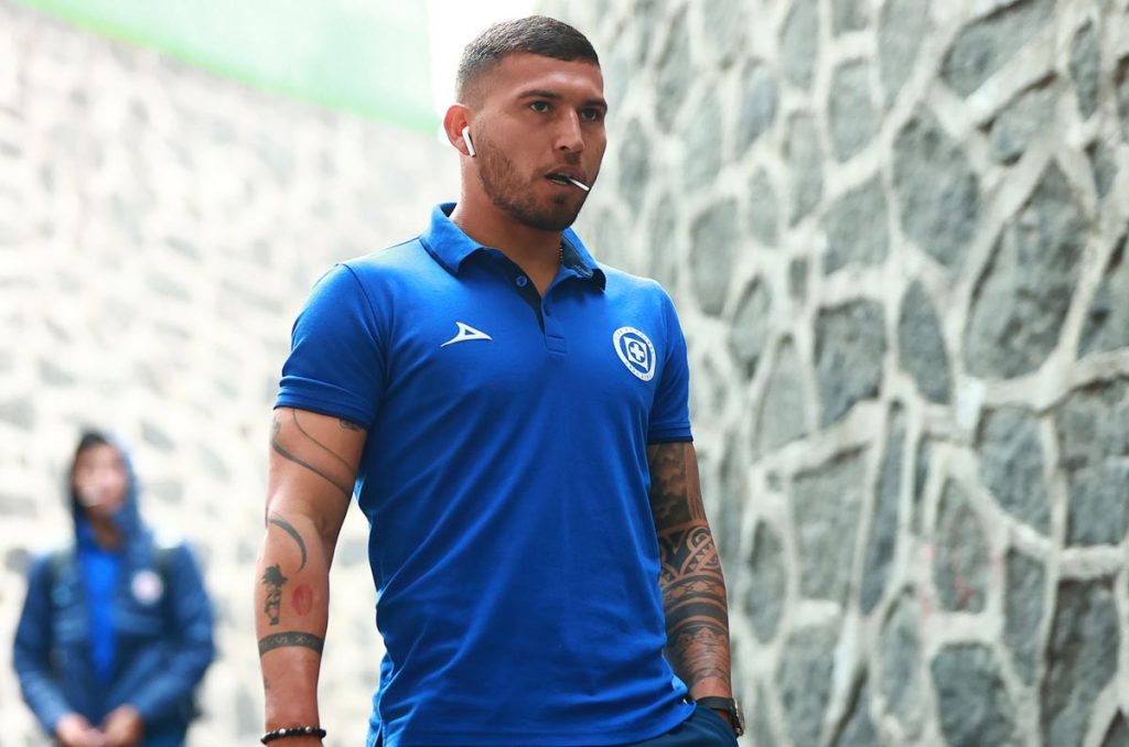 Cruz Azul cita a Juan Escobar, ¿Regresa a la Máquina?