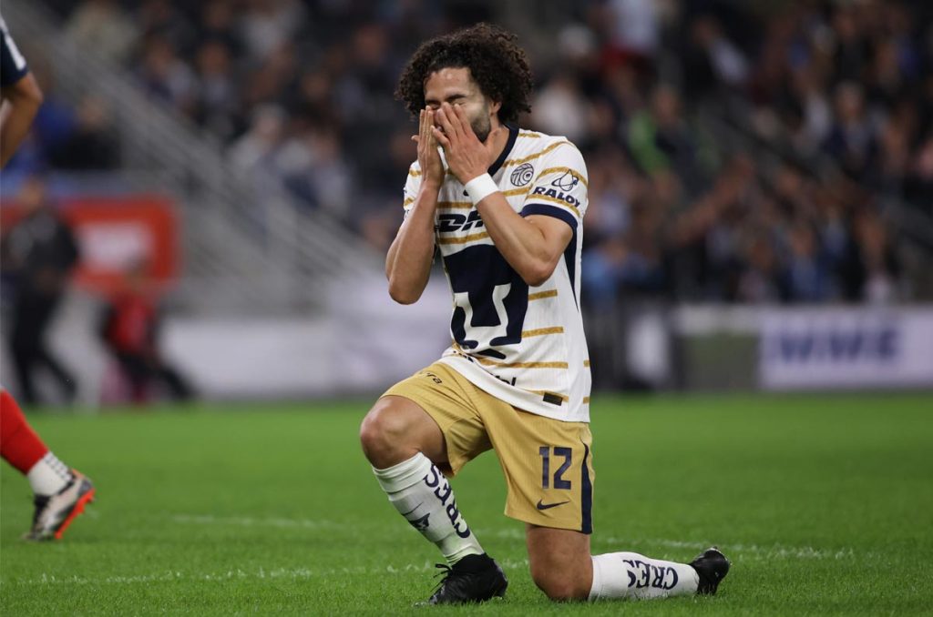 Empiezan las negociaciones entre Chino Huerta y Pumas