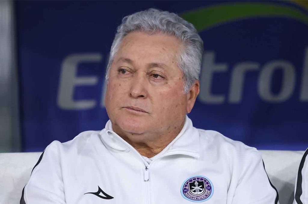 ¿En peligro de extinción? Solo un técnico mexicano en el Clausura 2025 0