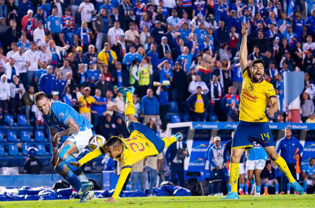 Rodolfo Rotondi, otra vez el ‘villano’ por su nuevo penal en el Cruz Azul vs América