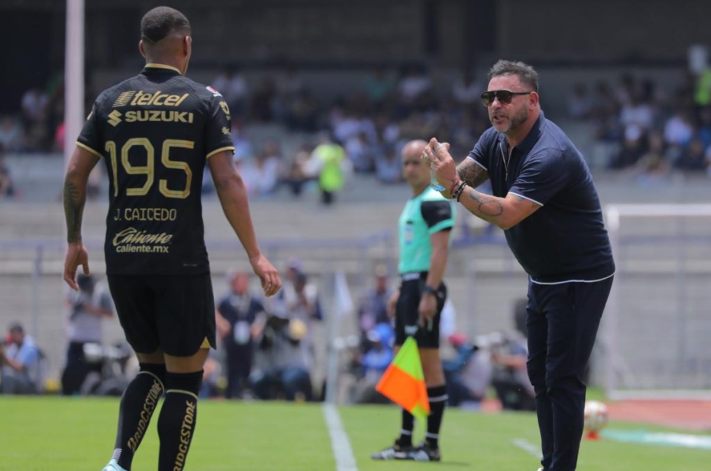 Turco Mohamed se interesa en Pumas para reforzar a su Toluca