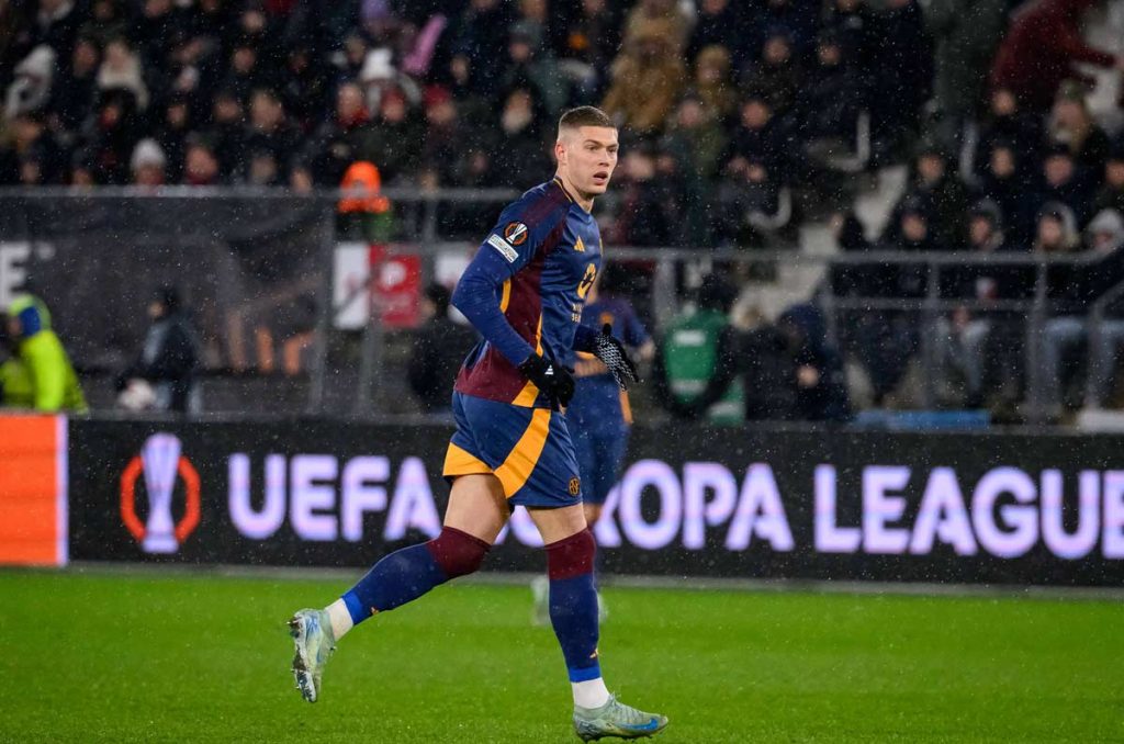 Artem Dovbyk, una de las principales armas del AS Roma en Italia
