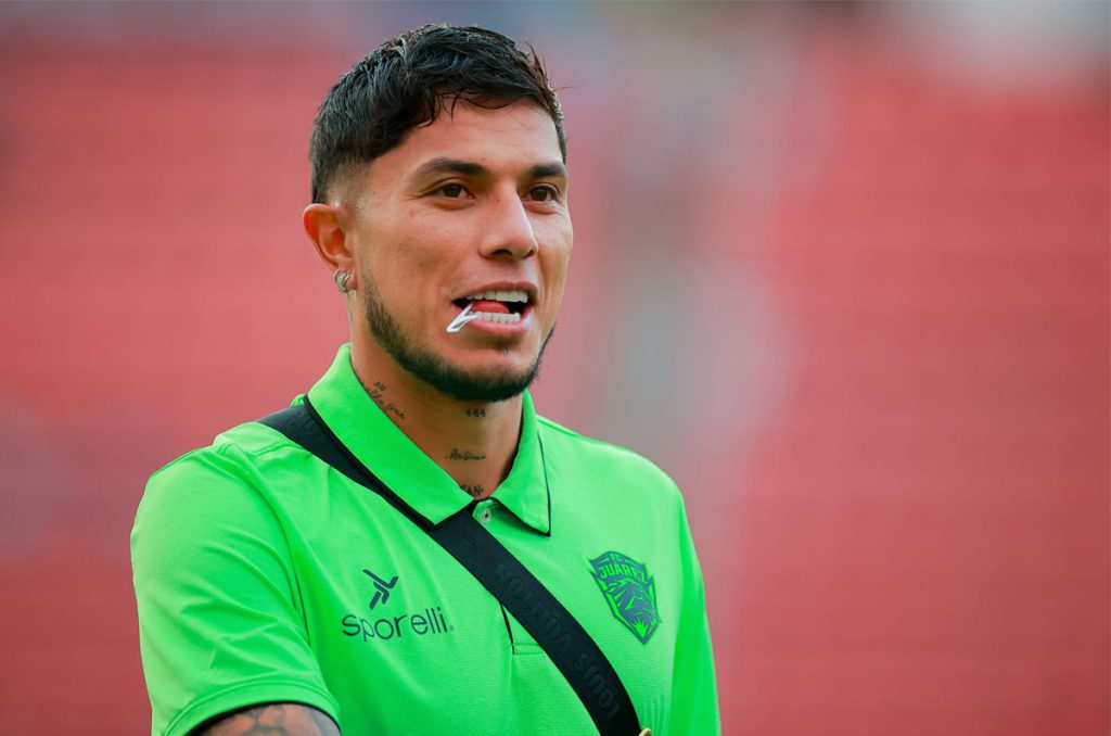 Carlos Salcedo deja las filas de Juárez para sumarse con los Rayados de Monterrey