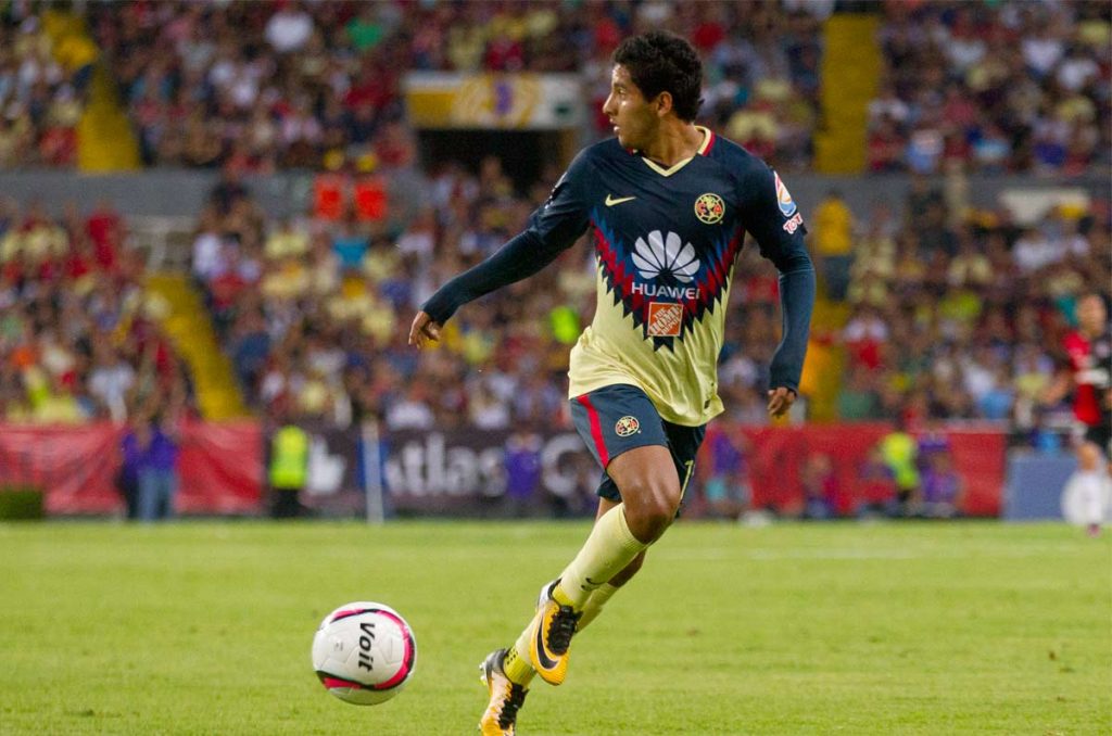 Cecilio Domínguez, un jugador que le costó muy caro a las Águilas del América