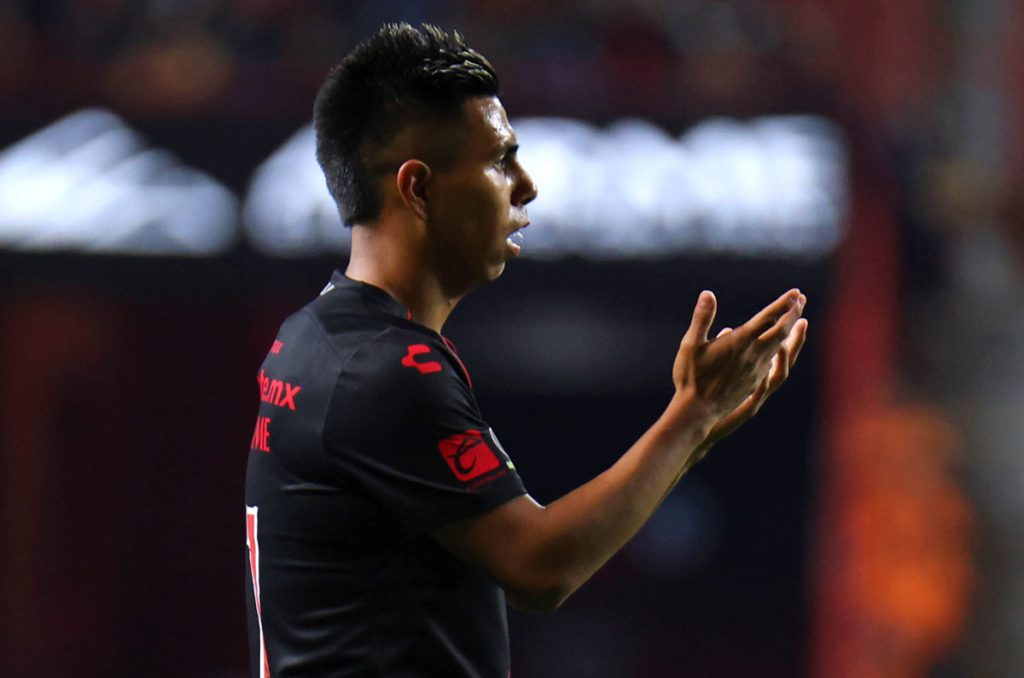 Aunque tiene familiares de Chivas, Efraín Álvarez se declaró aficionado del América