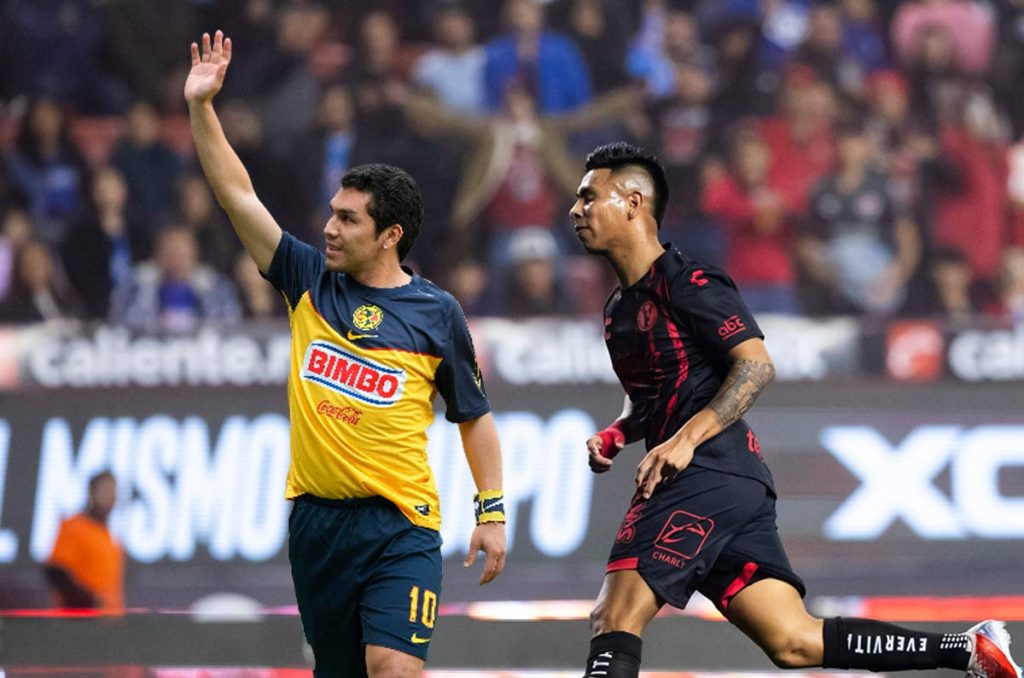 Efraín Álvarez, el bombazo de Chivas que ama al América y admira a Salvador Cabañas