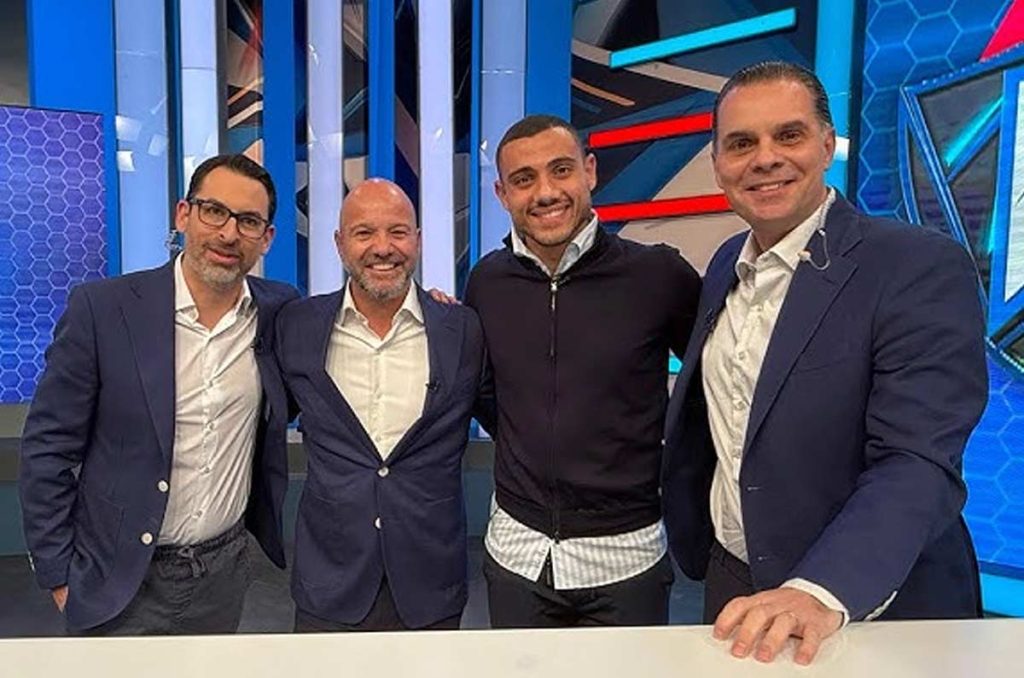 La aparición de Giorgios Giakoumakis en Los Protagonistas ha desatado una bronca entre Cruz Azul y Azteca Deportes