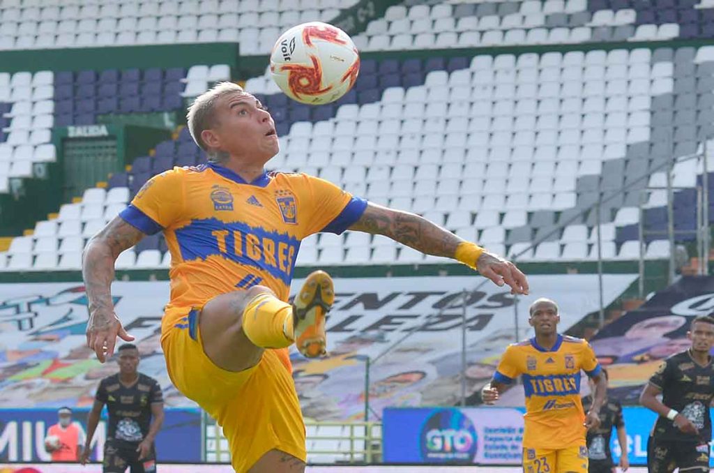 ¿Le hace el feo a León? Eduardo Vargas ficha por un inesperado club 0