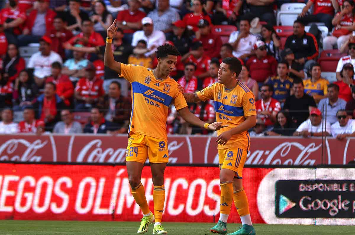 León se hace con una de las joyas de Tigres para el Clausura 2025