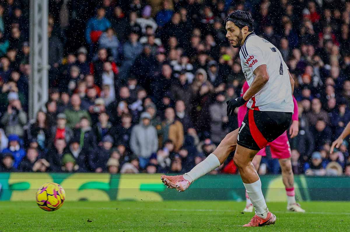 West Ham vs Fulham: Cómo y dónde ver Edson Álvarez vs Raúl Jiménez en la Premier