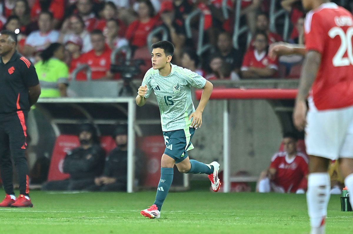 ¿Quién es Gilberto Mora? Jugador más joven en debutar con Selección Mexicana