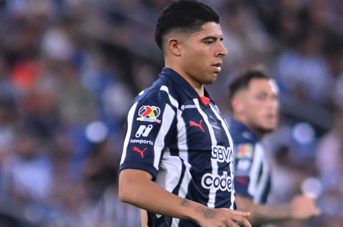 2. Víctor Guzmán. El famoso 'Toro' defensa de los Rayados de Monterrey tiene un valor de 9.5 millones de dólares y es uno de los defensas más prometedores de la Liga MX.
