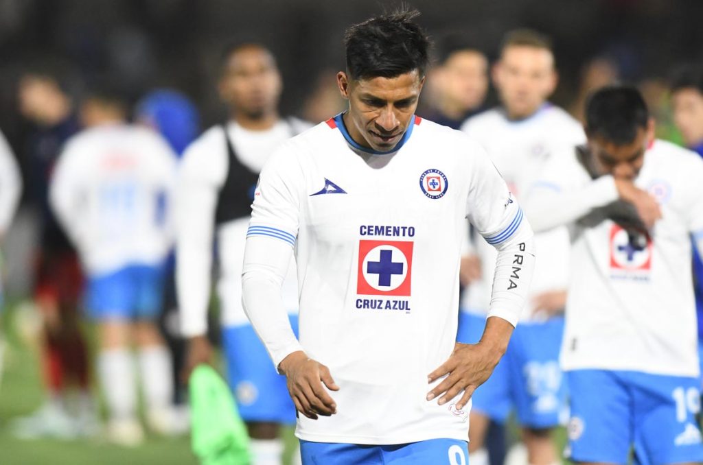 Ángel Sepúlveda ha sido relegado de Cruz Azul por Vicente Sánchez