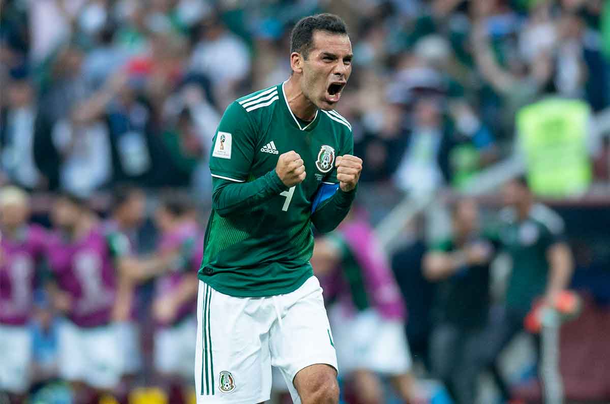 el-eterno-capitan-de-la-seleccion-mexicana-volvera-a-jugar-con-fc-barcelona