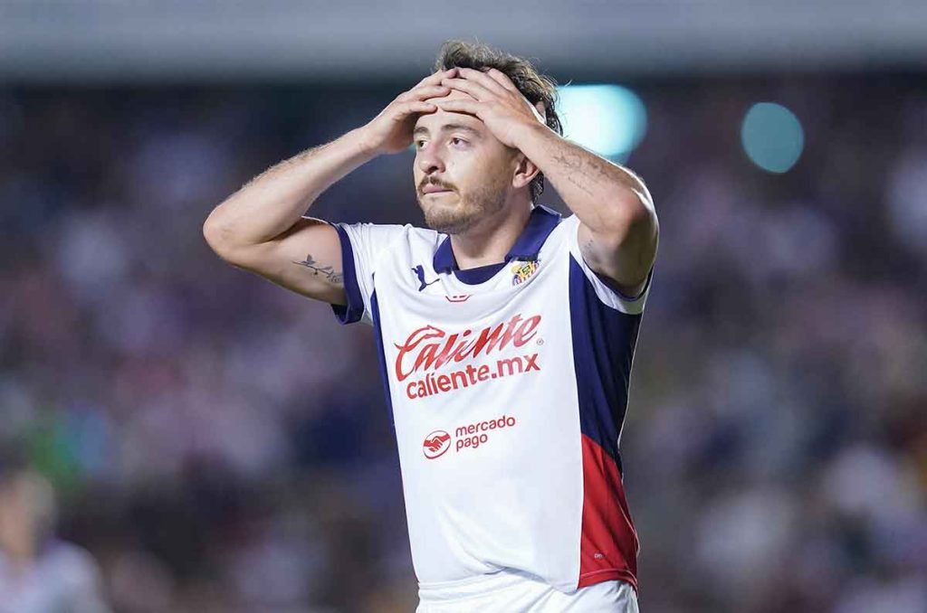 Se revelan detalles de porque Alan Mozo no fue suspendido por promover sitios de apuestas