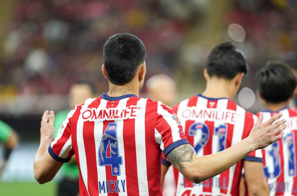 ¡Adiós al resto del Clausura 2025! Chivas sufre dura baja