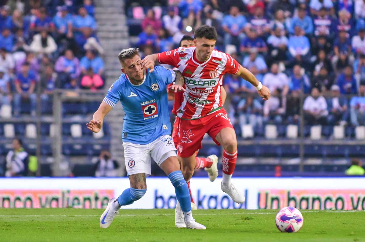 cruz-azul-puede-aprovechar-la-urgencia-por-vender-de-un-club