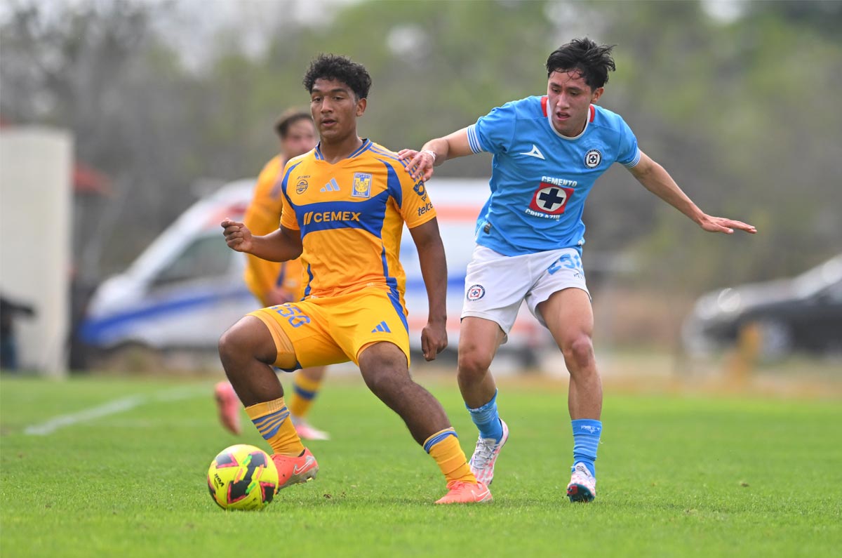 diego-ramirez-tigres-primer-equipo