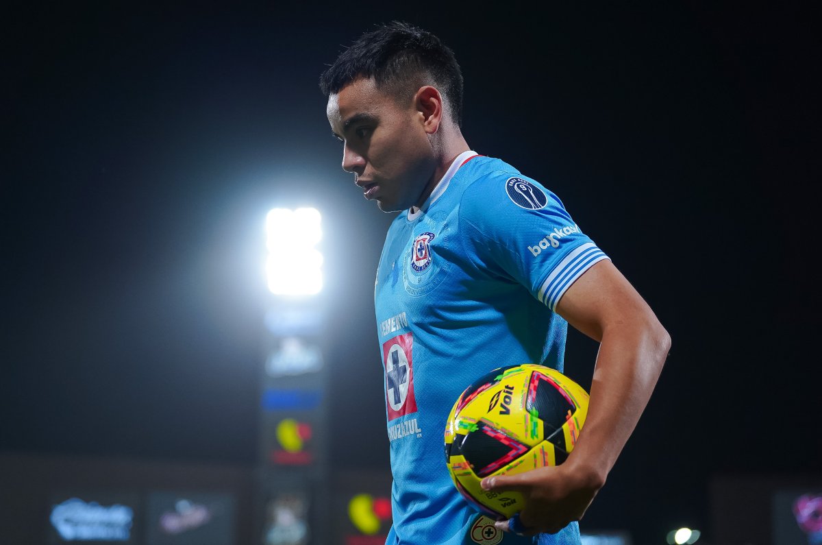 Este es el ridículo salario que quiere ganar Charly Rodríguez en Cruz Azul
