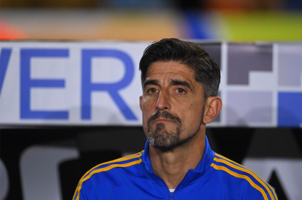 Grupo Pachuca al rescate de Veljko Paunovic