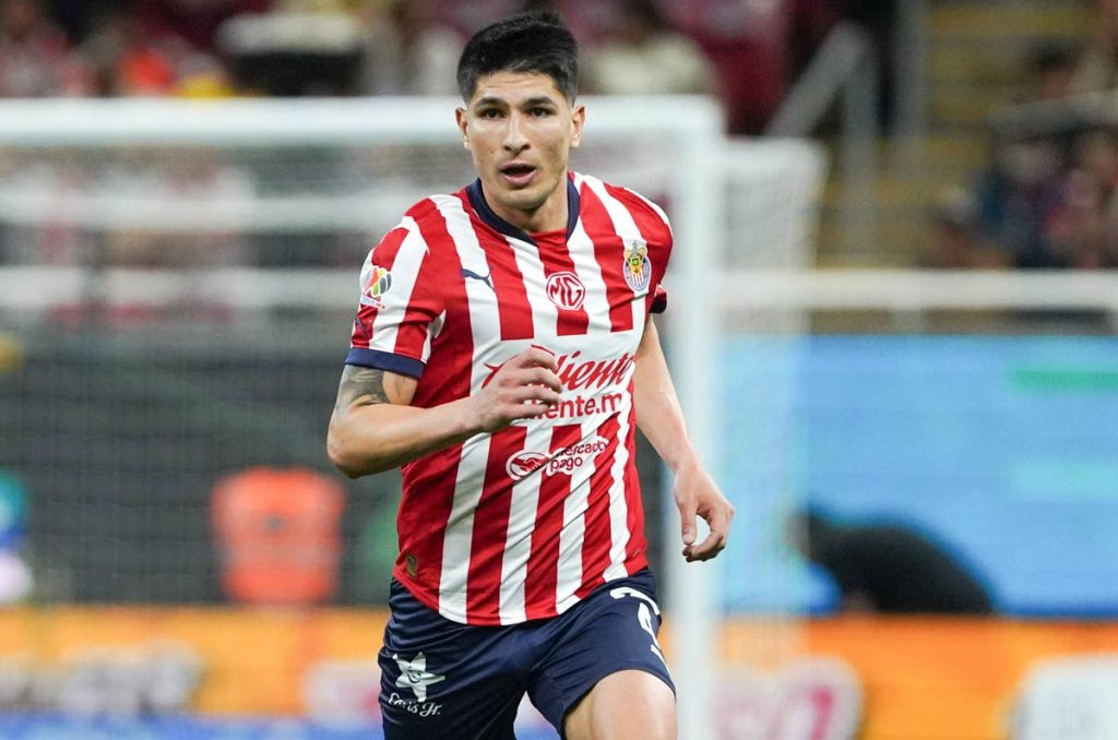 Chivas y Gerardo Espinoza pierden a Miguel Tapias por lo que resta del torneo Clausura 2025