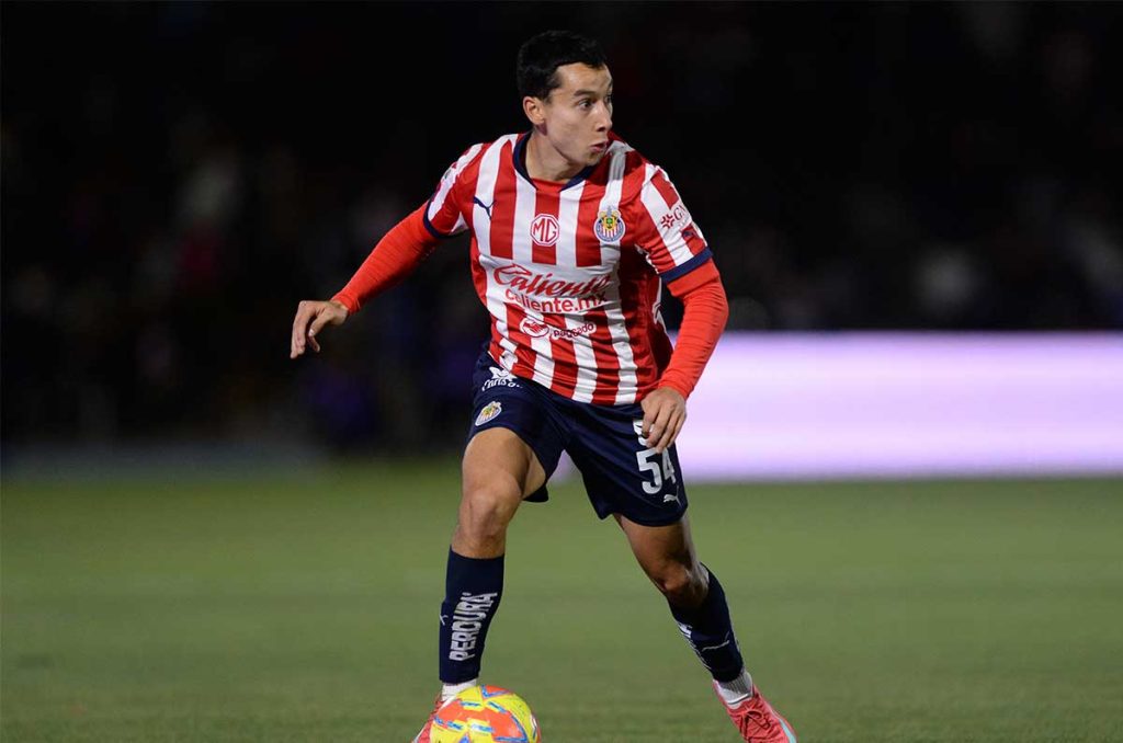 ¿Quién es Miguel Alejandro Gómez? Una luz en la oscuridad para Chivas