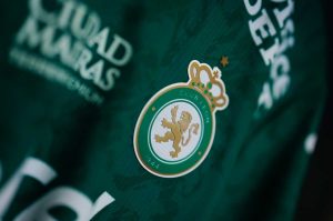 Un desecho de León, cerca de firmar con un grande