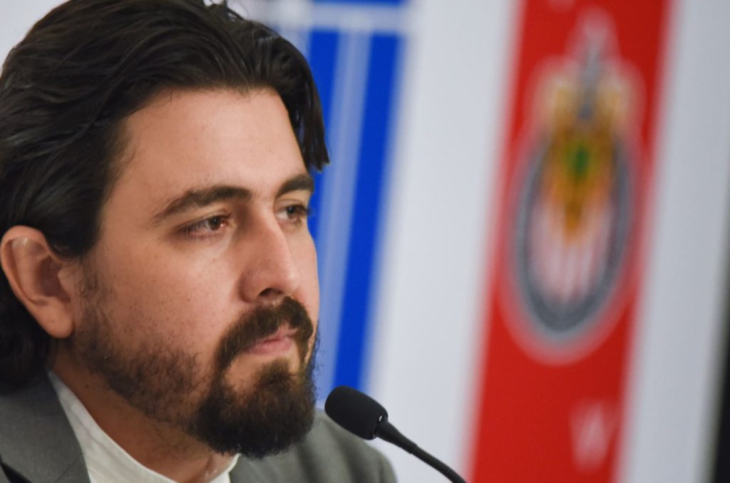 Amaury Vergara sobre Chivas: "Además de malgastar nuestro dinero reforzamos a otros equipos"