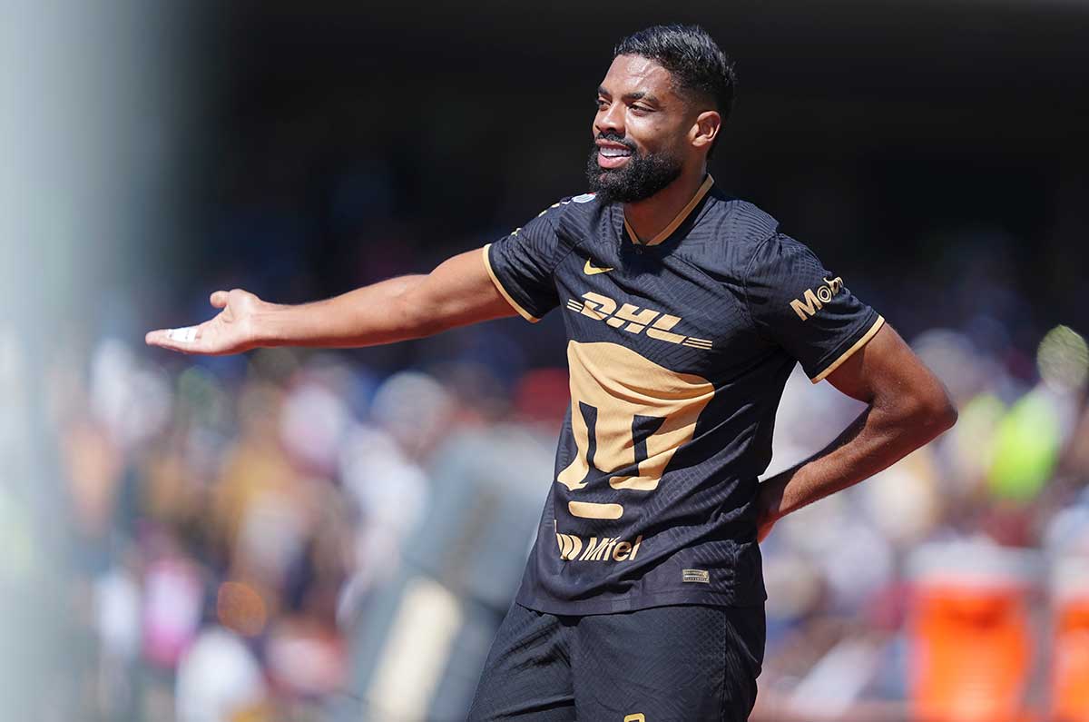 Diogo de Oliveira con mejores números que otros bombazos de Pumas