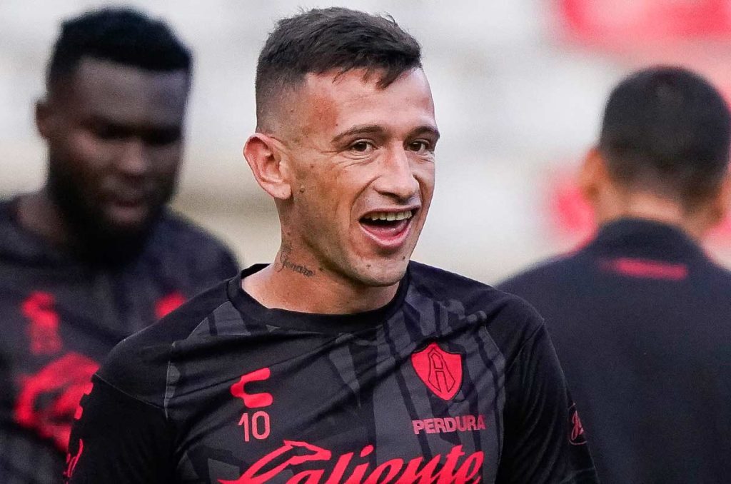 Brian Huevo Lozano se quedó fuera de los Rojinegros del Atlas