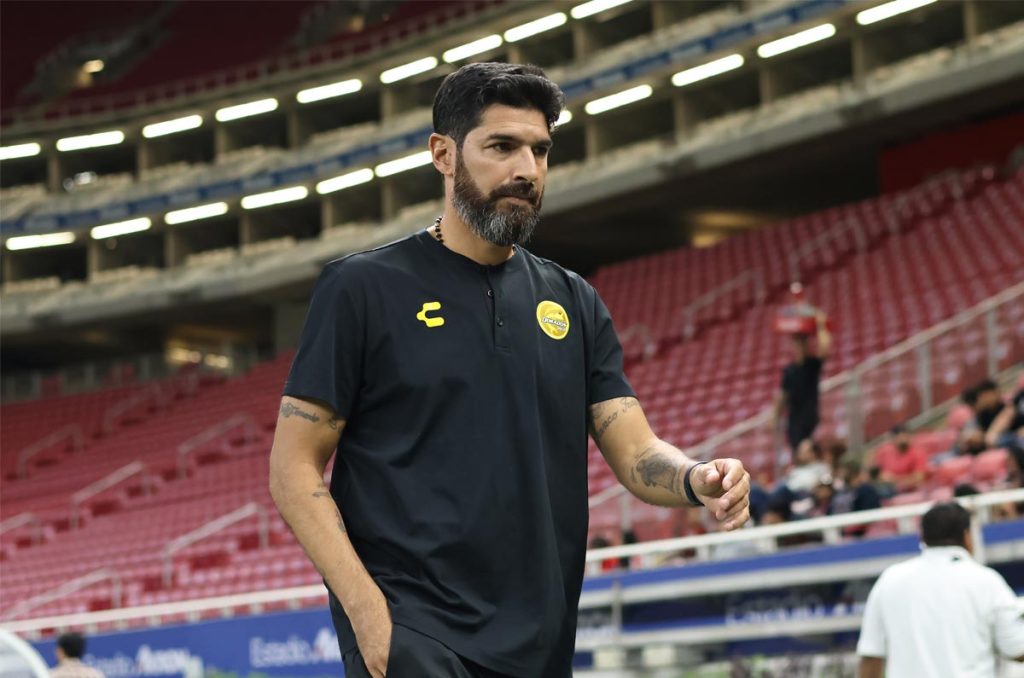 Loco Abreu ya no es más el técnico de Dorados de Sinaloa; se sumará con Xolos de Tijuana