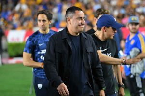 Pumas y Efraín Juárez definen las primeras bajas del equipo