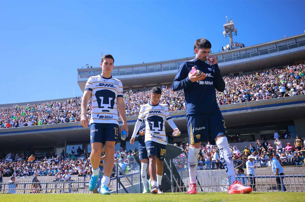 se-va-efrain-juarez-decide-su-primer-baja-de-pumas