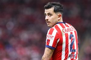¡Adiós Alan Mozo! Chivas ya está buscando lateral derecho