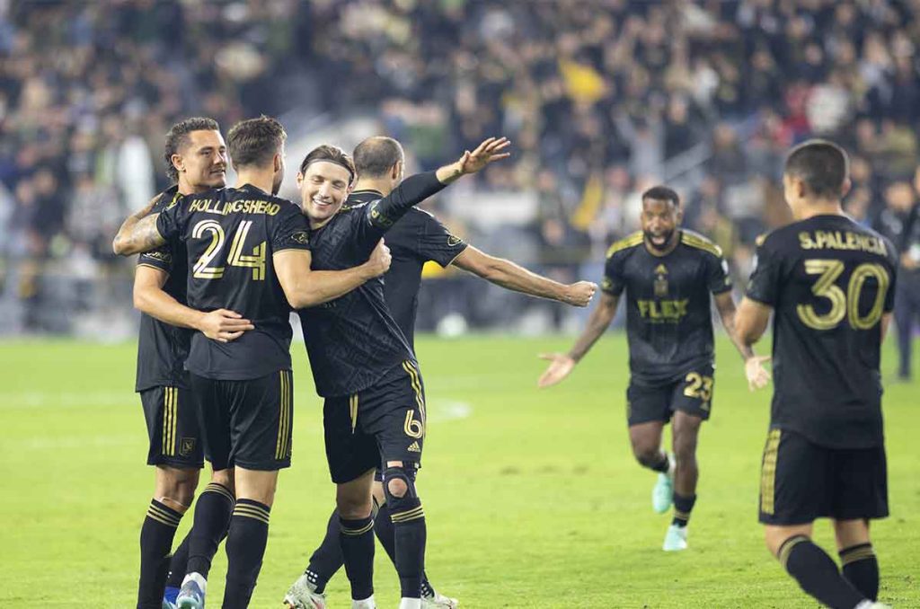América sufre una remontada ante LAFC y queda fuera del Mundial de Clubes 0
