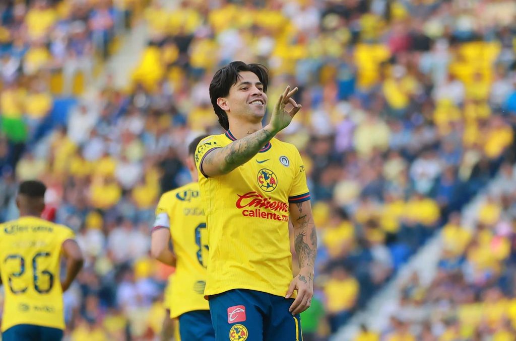 América ya tiene totalmente en su poder a Víctor Dávila