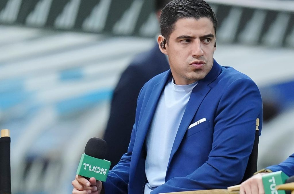 Andrés Vaca no soportó las críticas de Jorge Pietrasanta y se le fue con todo