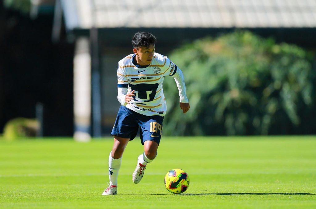 Efraín Juárez mandó de vuelta a la Sub-23 a Ángel Rico
